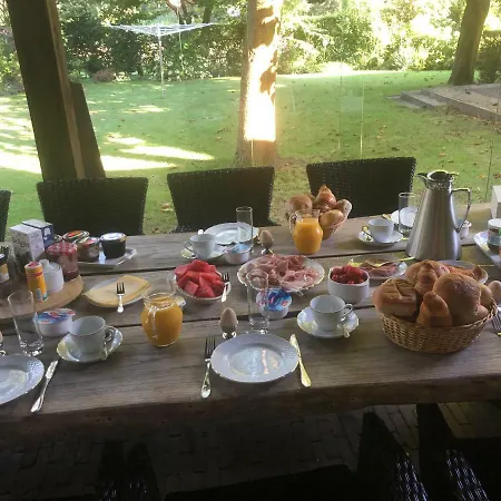 De Kees Bed & Breakfast *