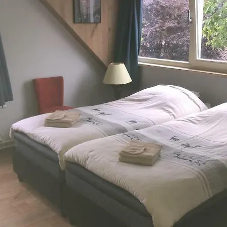 De Kees Bed & Breakfast *