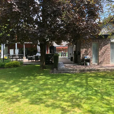 De Kees Bed & Breakfast 3*