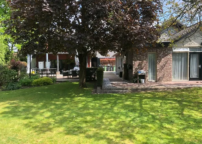 De Kees Bed & Breakfast 3*